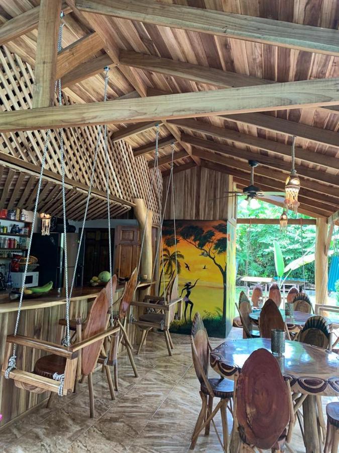 Casa Mambo Acomodação com café da manhã Cahuita Exterior foto