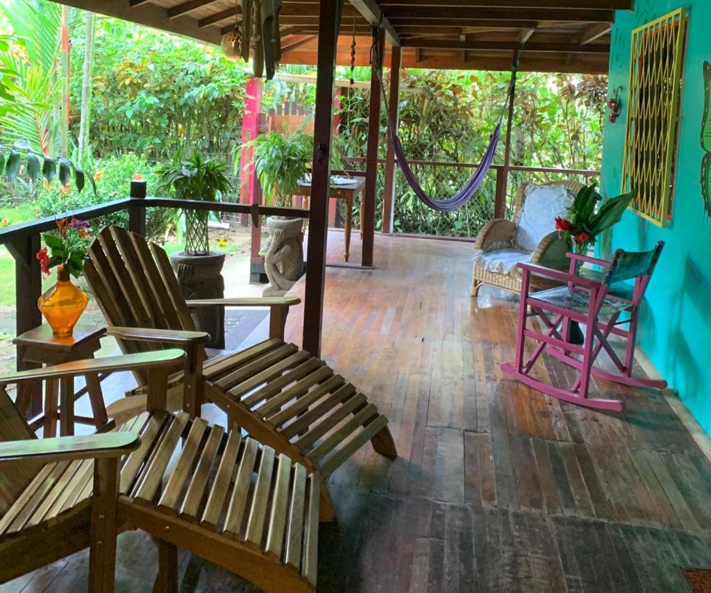 Casa Mambo Acomodação com café da manhã Cahuita Exterior foto